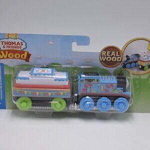 Happy Birthday Thomas & Cake Cargo Car - Thomas & Friends Wooden Railway Trains